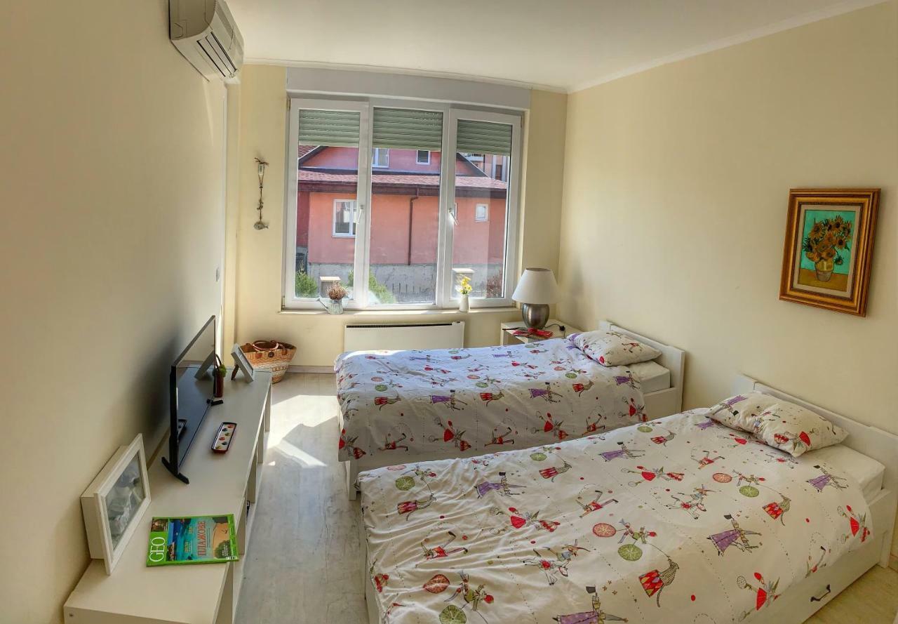 Charming Beach Holiday Apartment Lozenets Exteriör bild